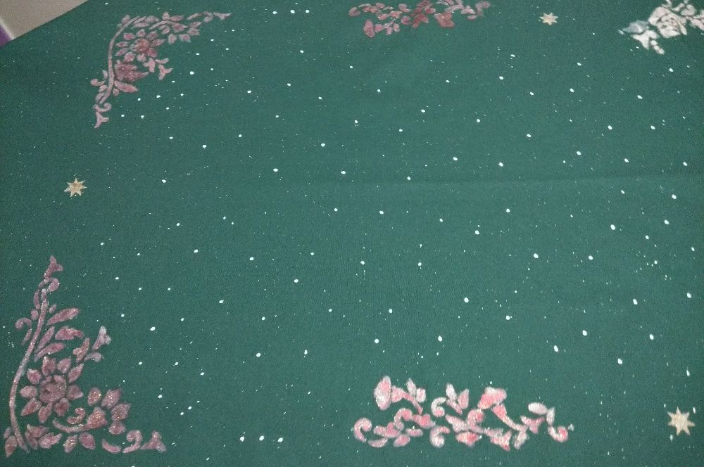 Toalha de mesa toda pintada à mão