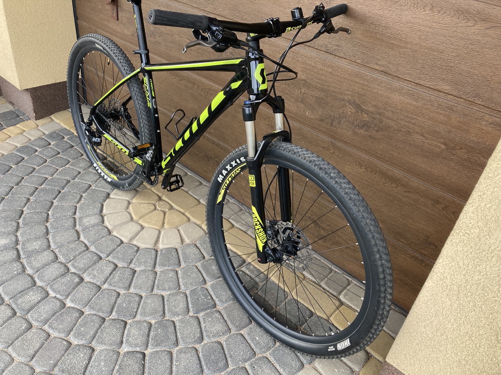 Scott scale 970 Rockshox sram rama L