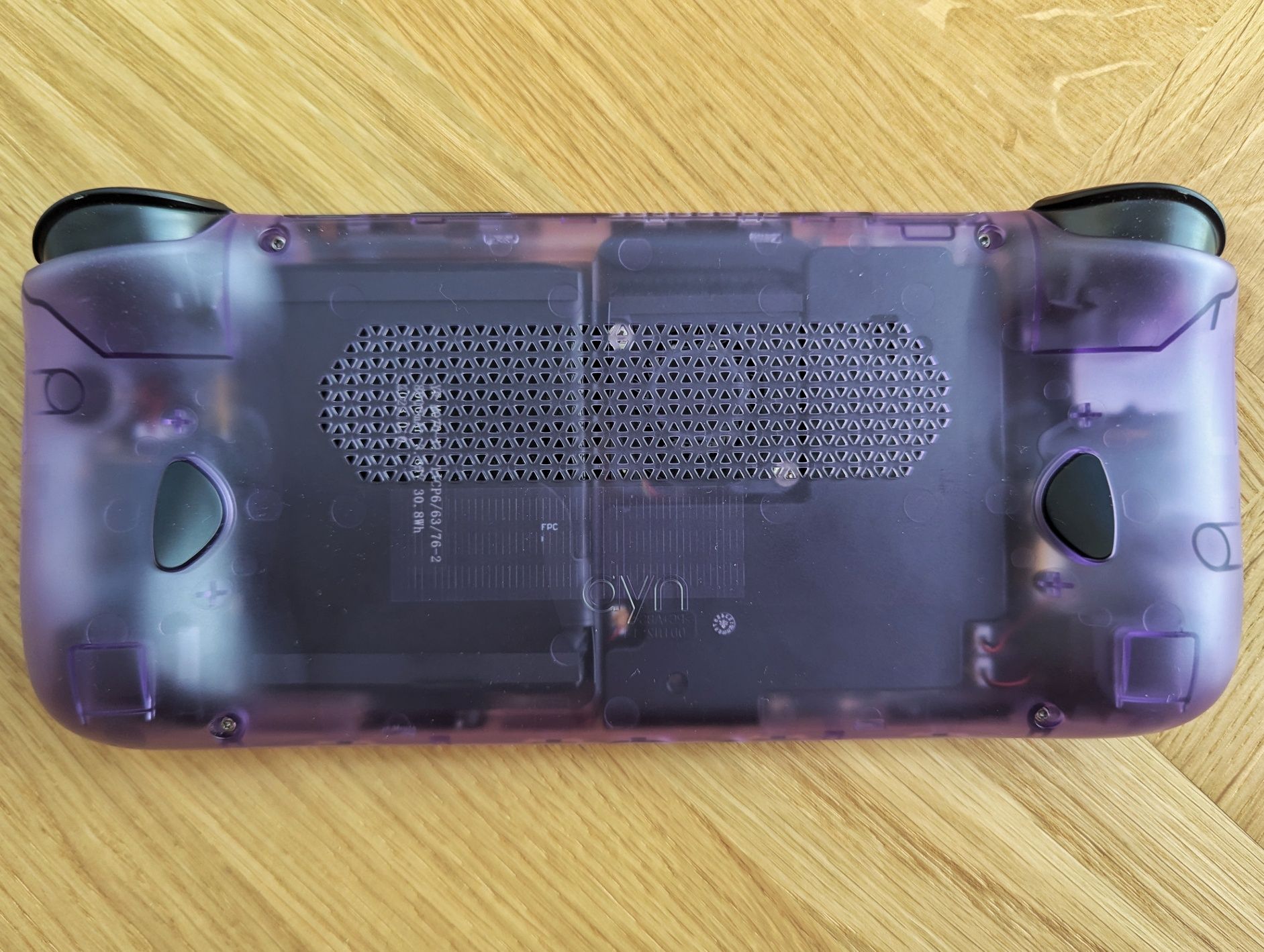Handheld Ayn Odin 2 Pro 12GB + 256GB Clear Purple + etui