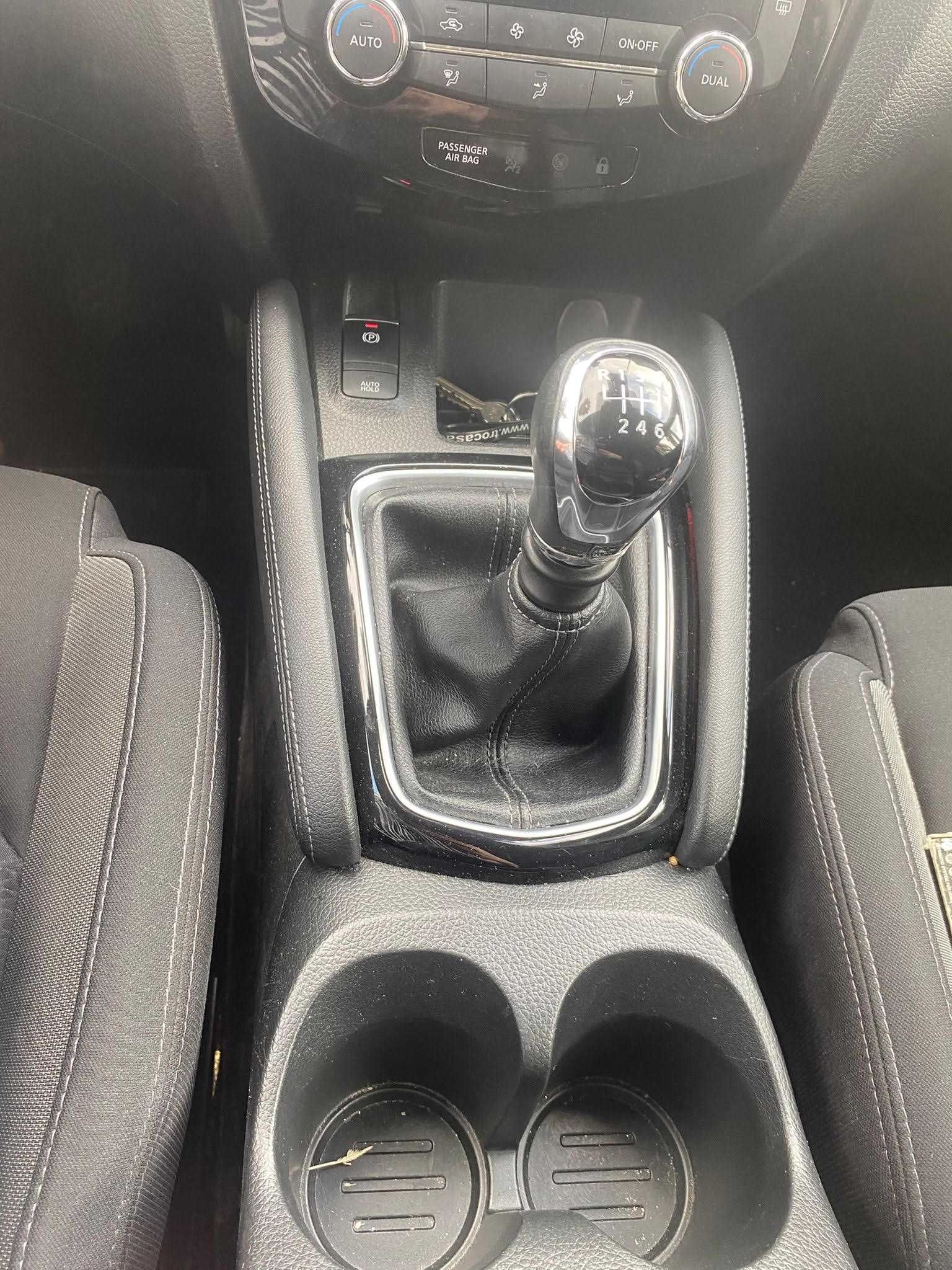 Viatura Nissan Qashqai