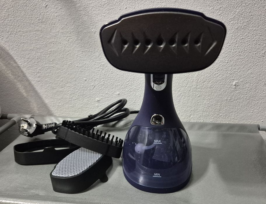 Parownica do ubrań Zelmer Smart Steam ZGS1900 -1500W 26 a/min 300ml