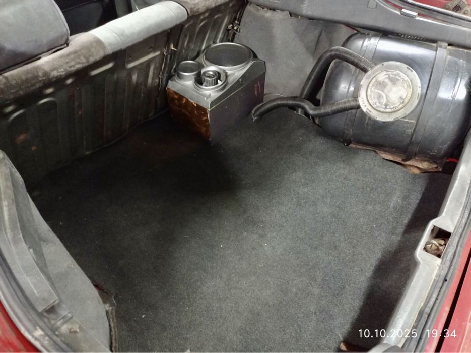 !!!ПРОДАМ!!! Mazda 626  2.0 газ/бенз