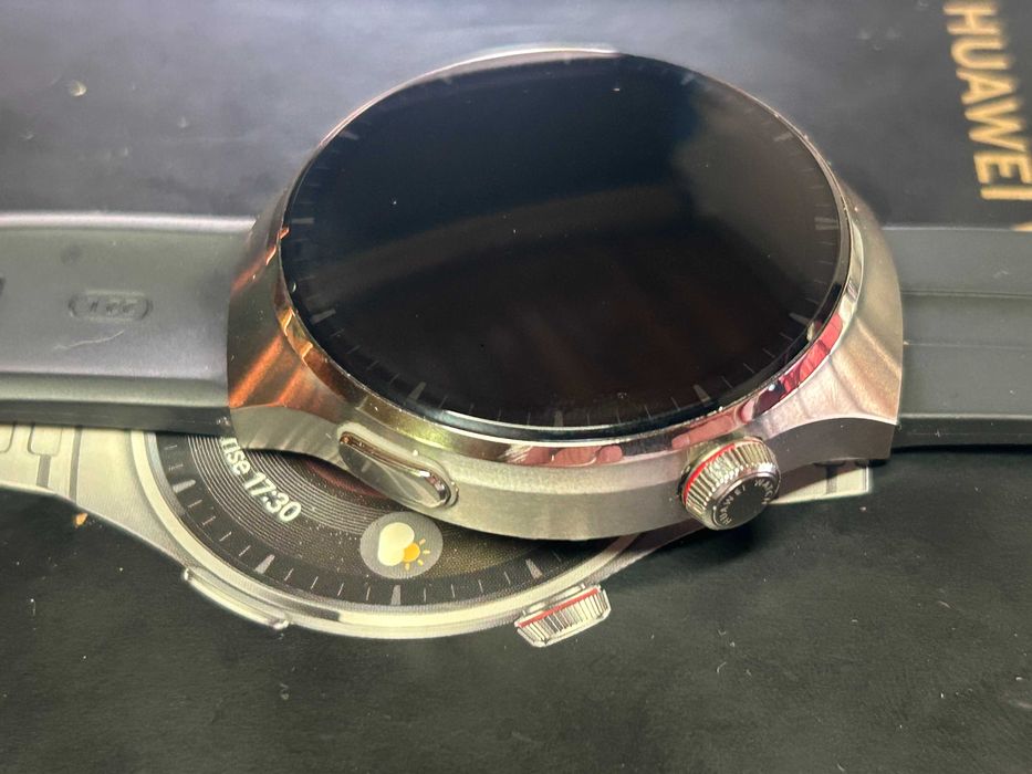 Smartwatch Huawei Watch 4 Pro model:MDS-AL00