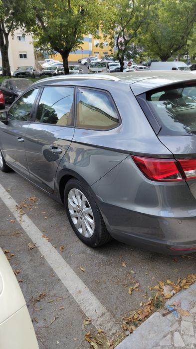 SEAT LEON 9.500€