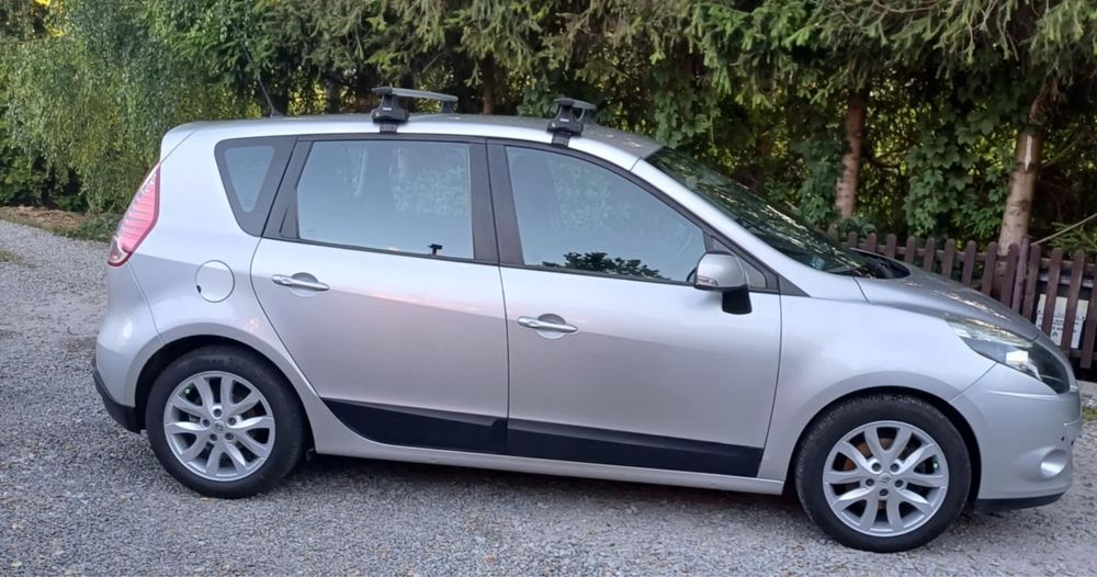 Renault Scenic III z 2009