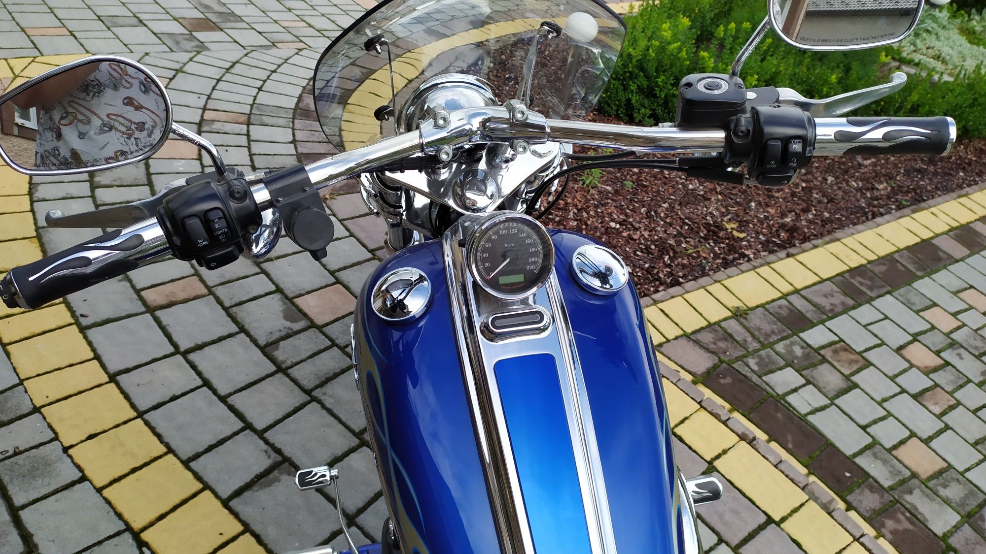 Harley Davidson Rocker C Softail