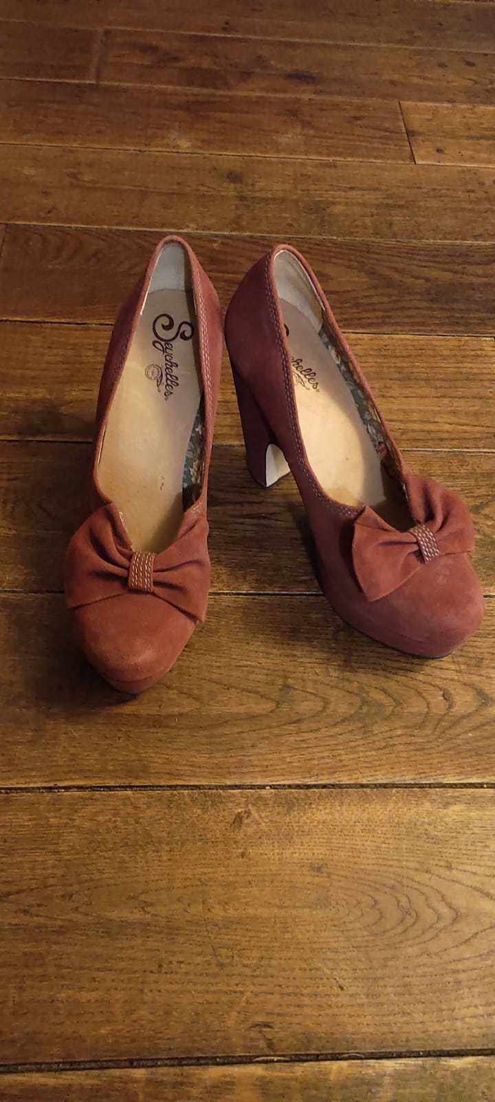 BUTY , w stylu PIN-UP Girl