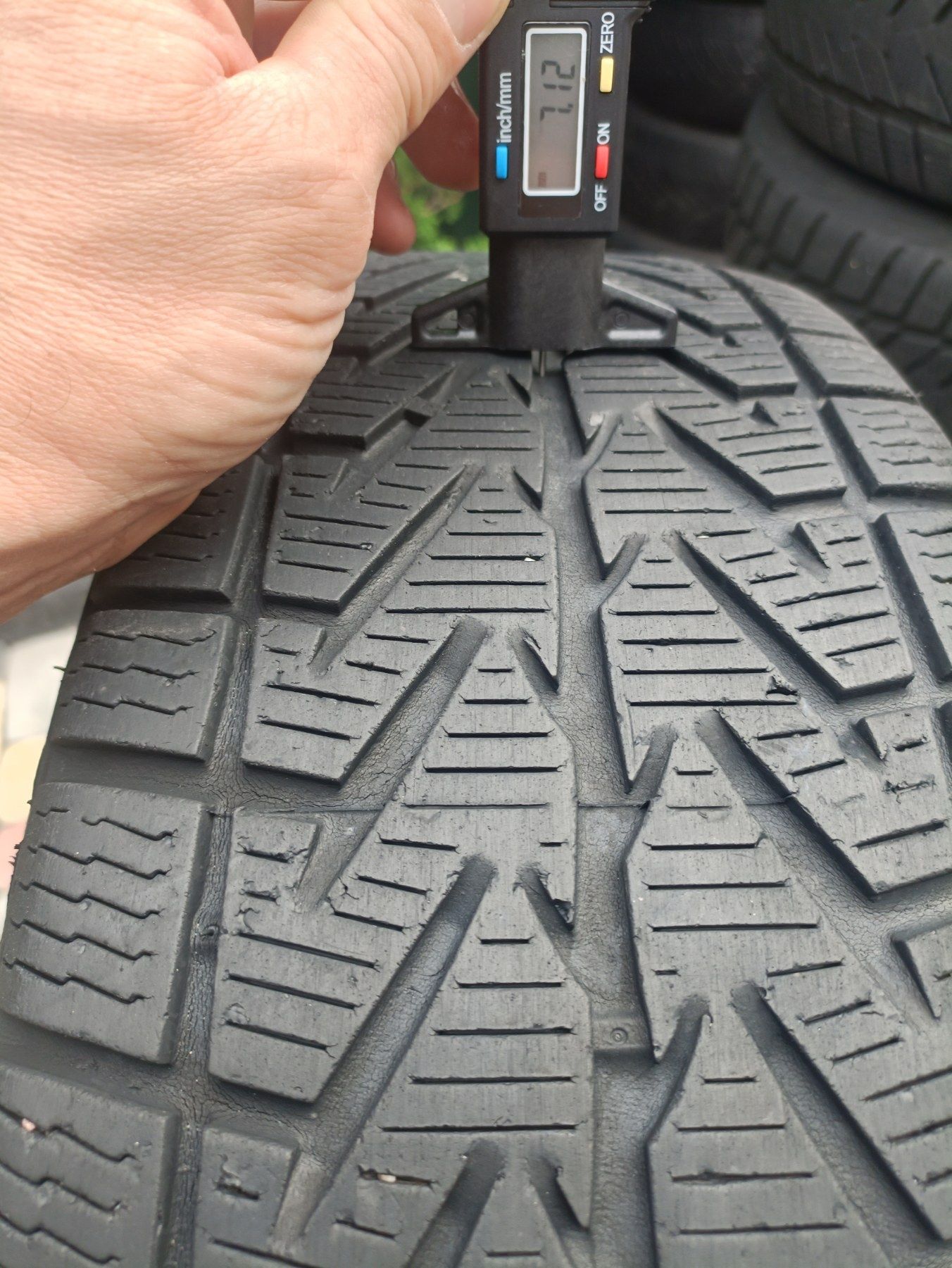 Шини всесезонніі 215/70 R16 m+s пари