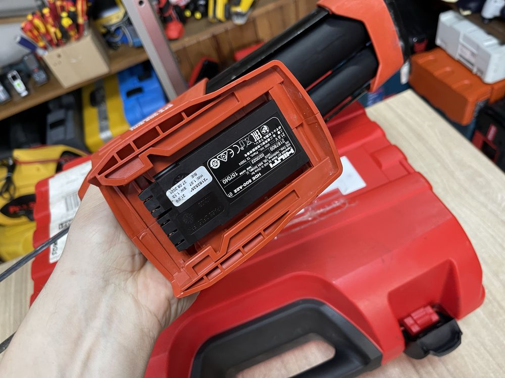 Hilti HDE 500-A22 / акумуляторний дозатор для хім.анкерів Хілті