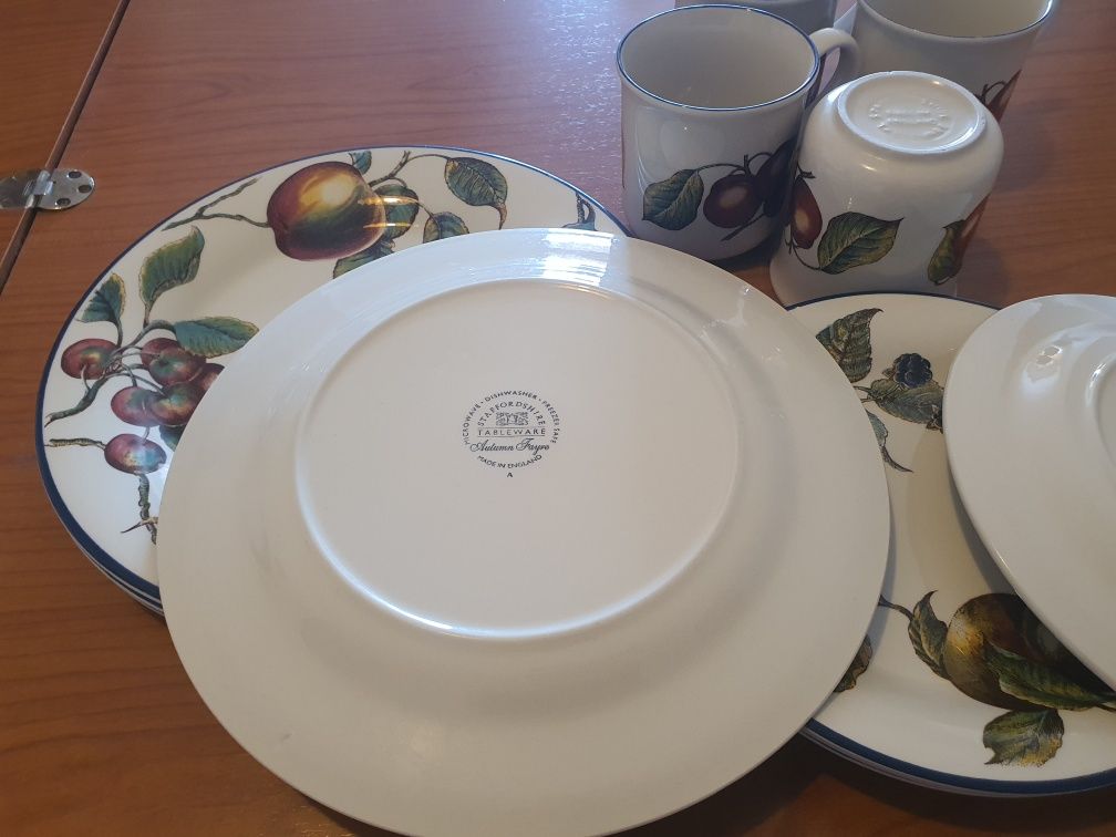 Conjunto de loiça