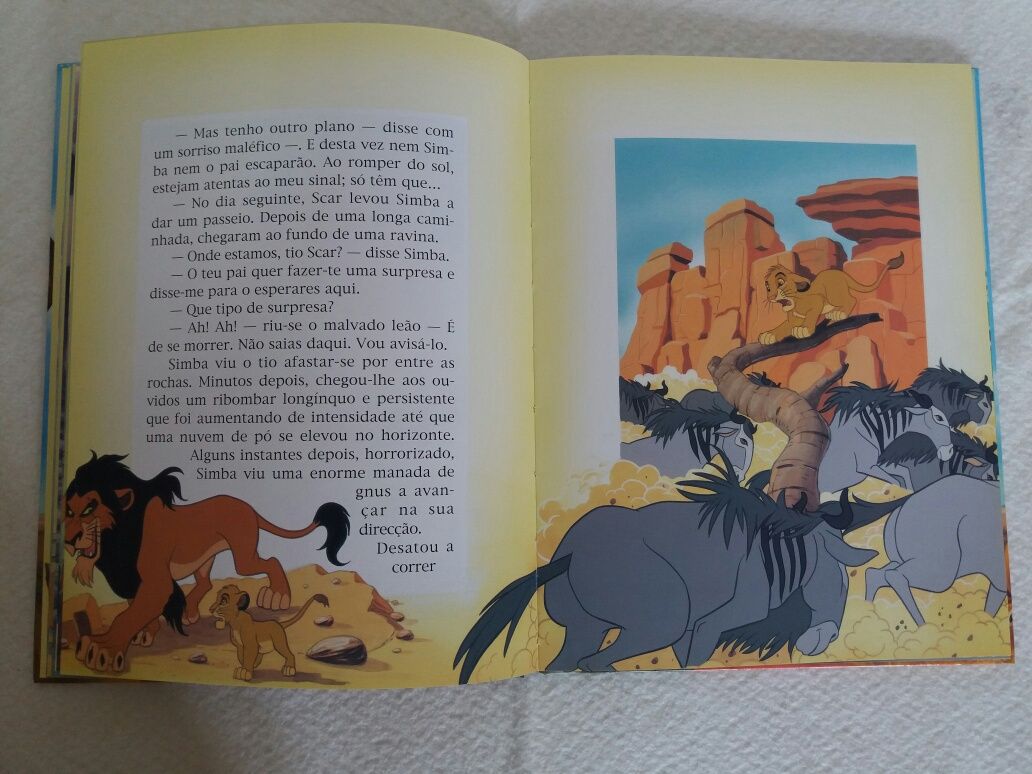 Livro Walt Disney - O Rei Leão (vintage)