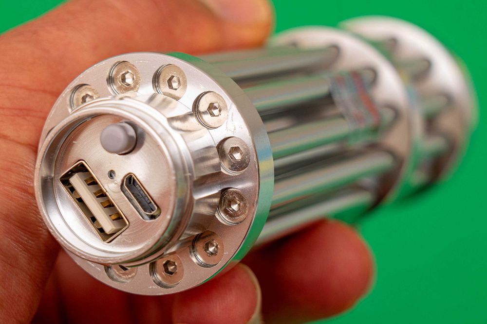 Laser verde de alta potencia com bateria recarregável. NOVO!