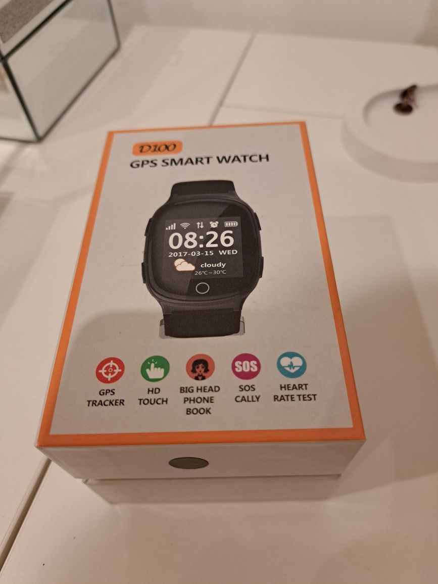 D 100 GPS smartwatche dla seniora