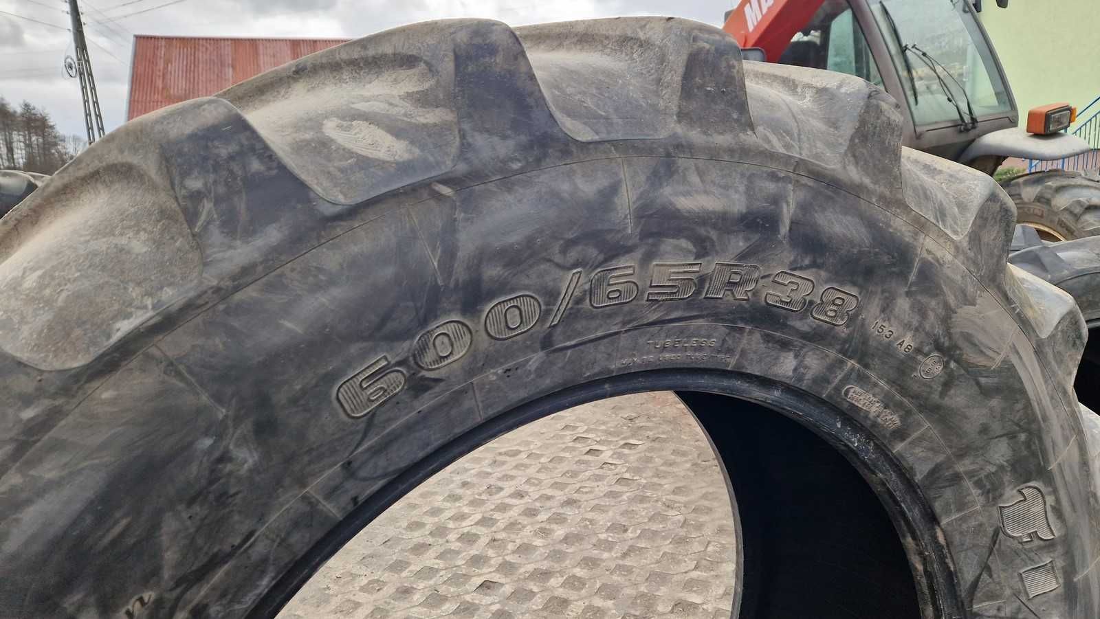 600/65r38 580/70r38 20.8r38 Firestone 60% bieżnik