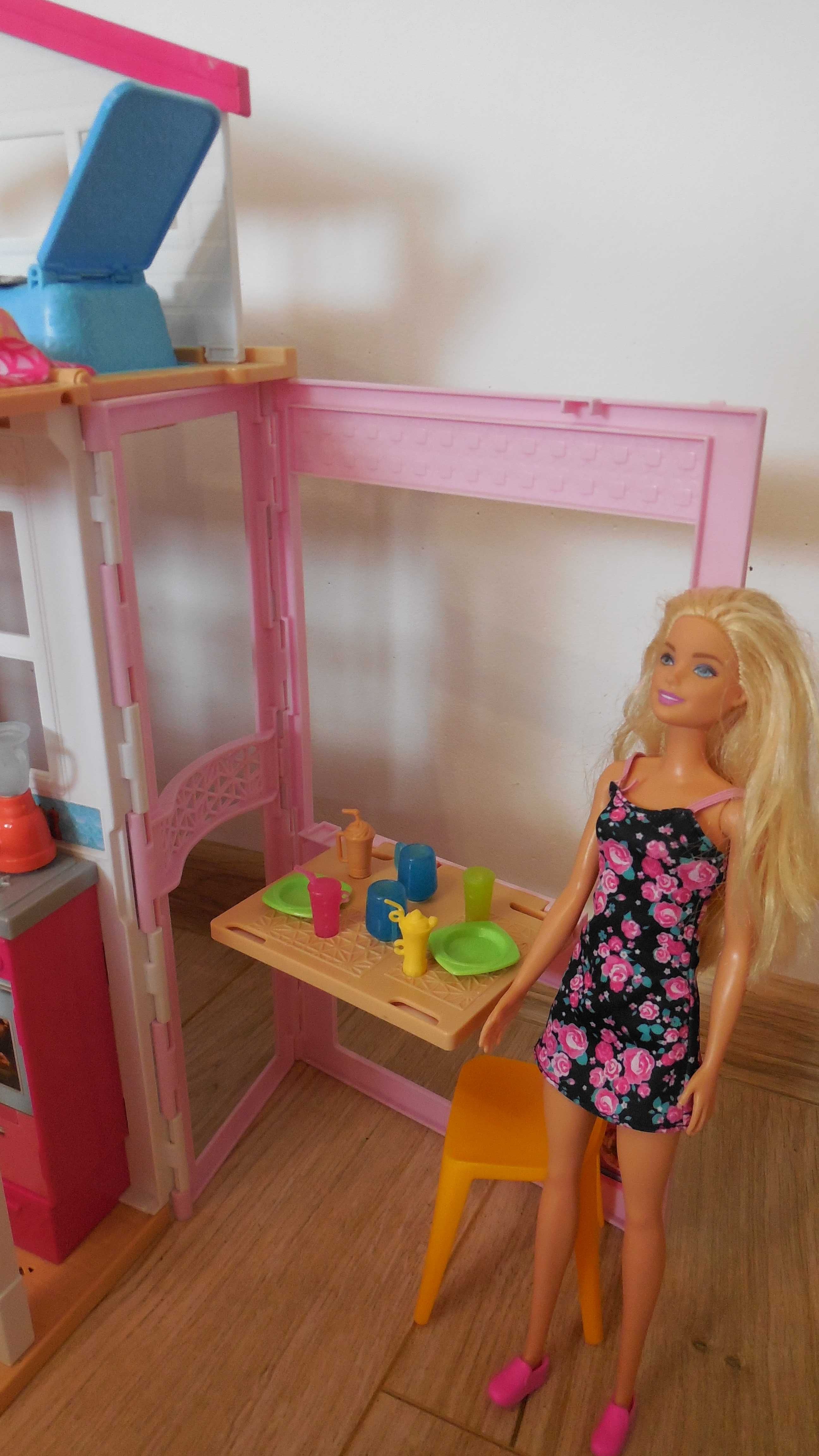 Barbie domek dwupoziomowy