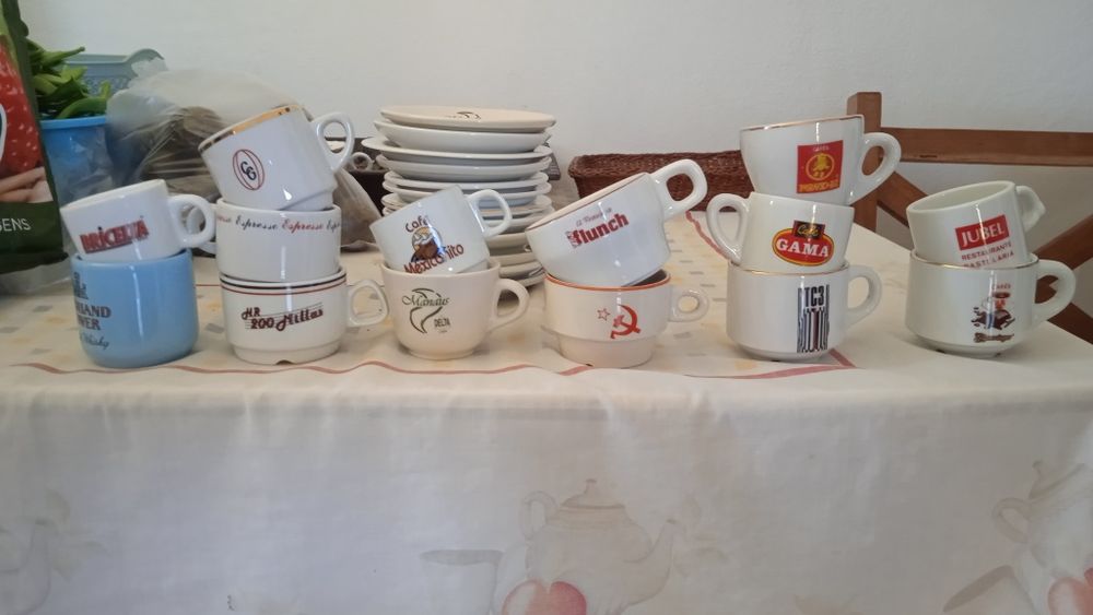 Coleção de chávenas de café