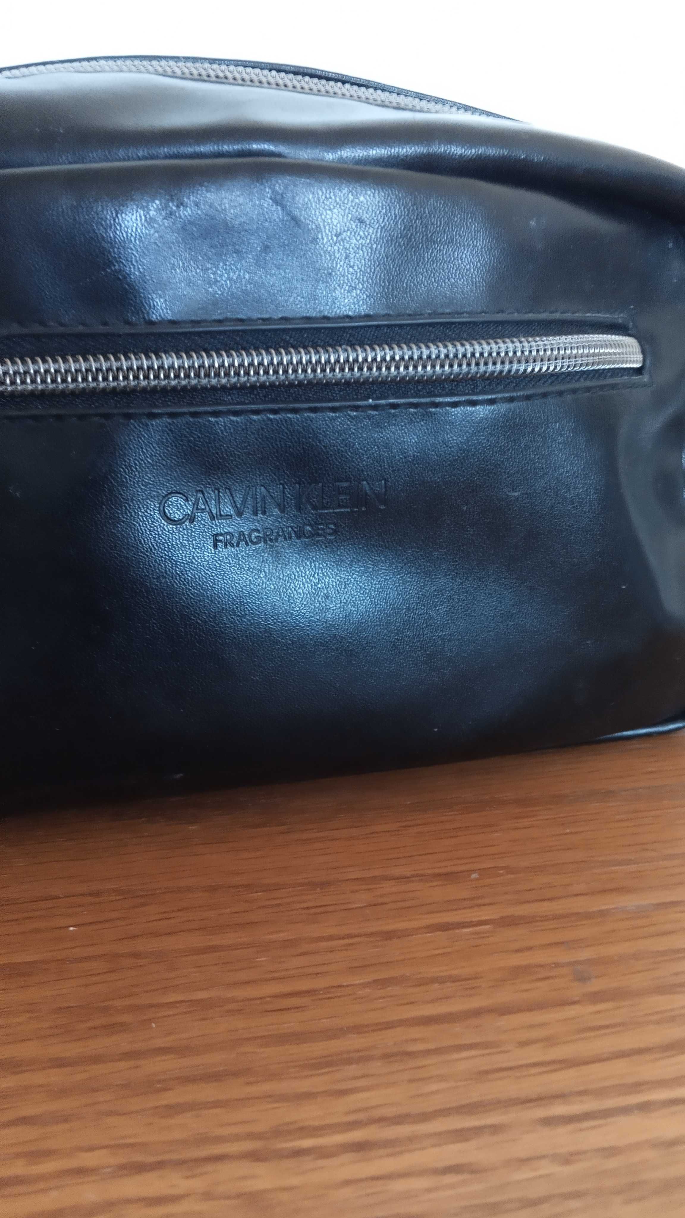 Używana saszetka Calvin Klein