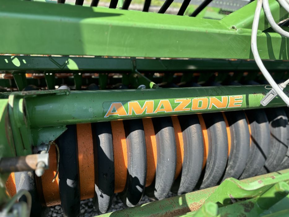 Agregat uprawowo siewny Amazone KE 303 i AD 303