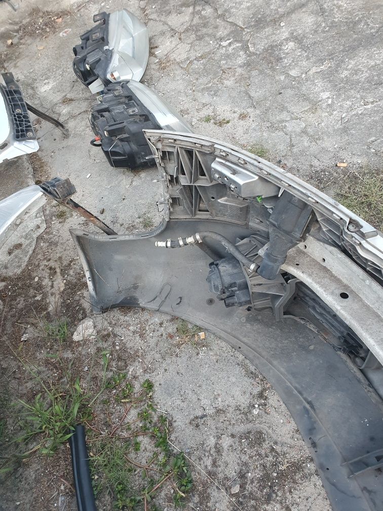 Pozostałości przodu audi a6,s6 c5 4.2 v8