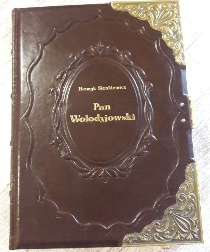 Pan Wołodyjowski. Wydanie limitowane. Skóra, okucia, złocenia.