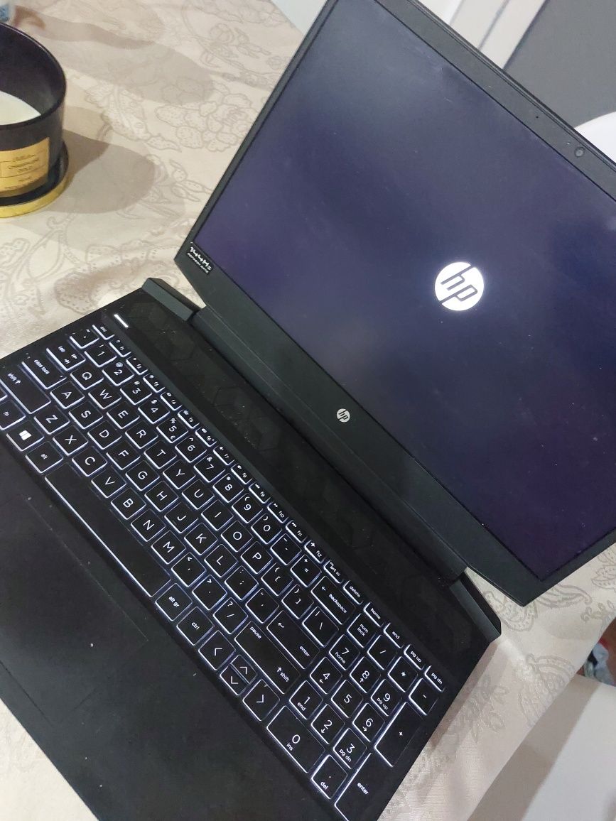 Laptop Gamingowy HP Pavilion 16gb RAM Gtx 1650 Ryzen 4500