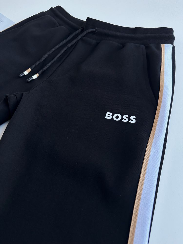 Костюм Boss