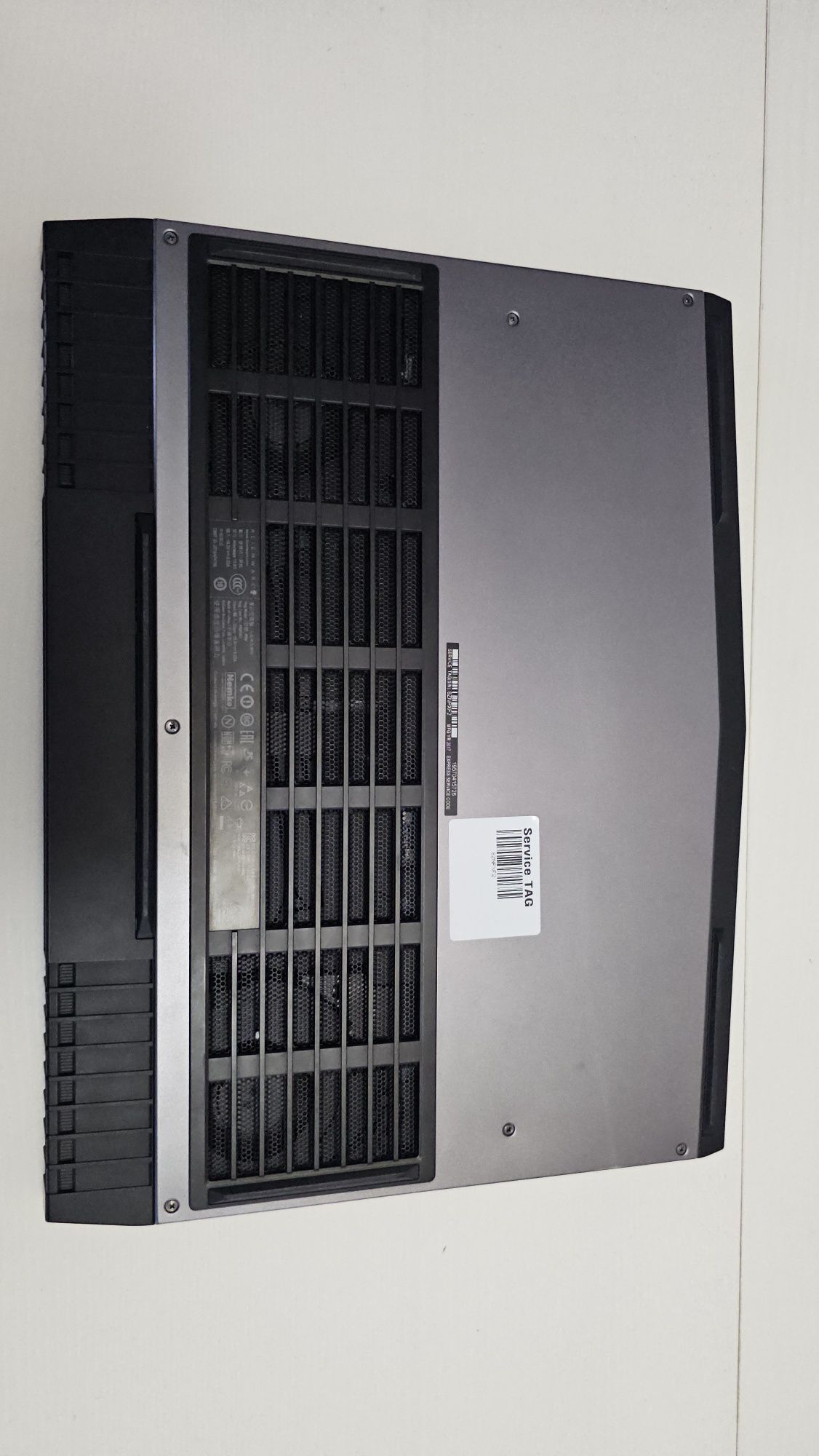 Dell Alienware 15 R3 i7 - GTX 1060 - Windows 11 - gwarancja