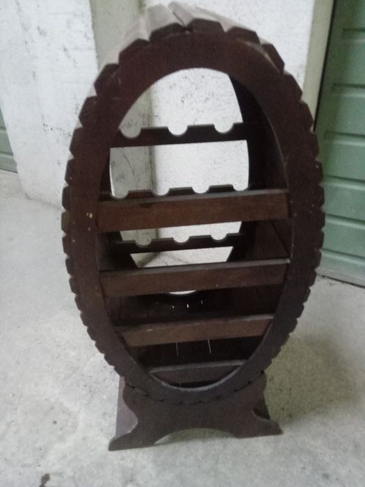 Garrafeira em madeira