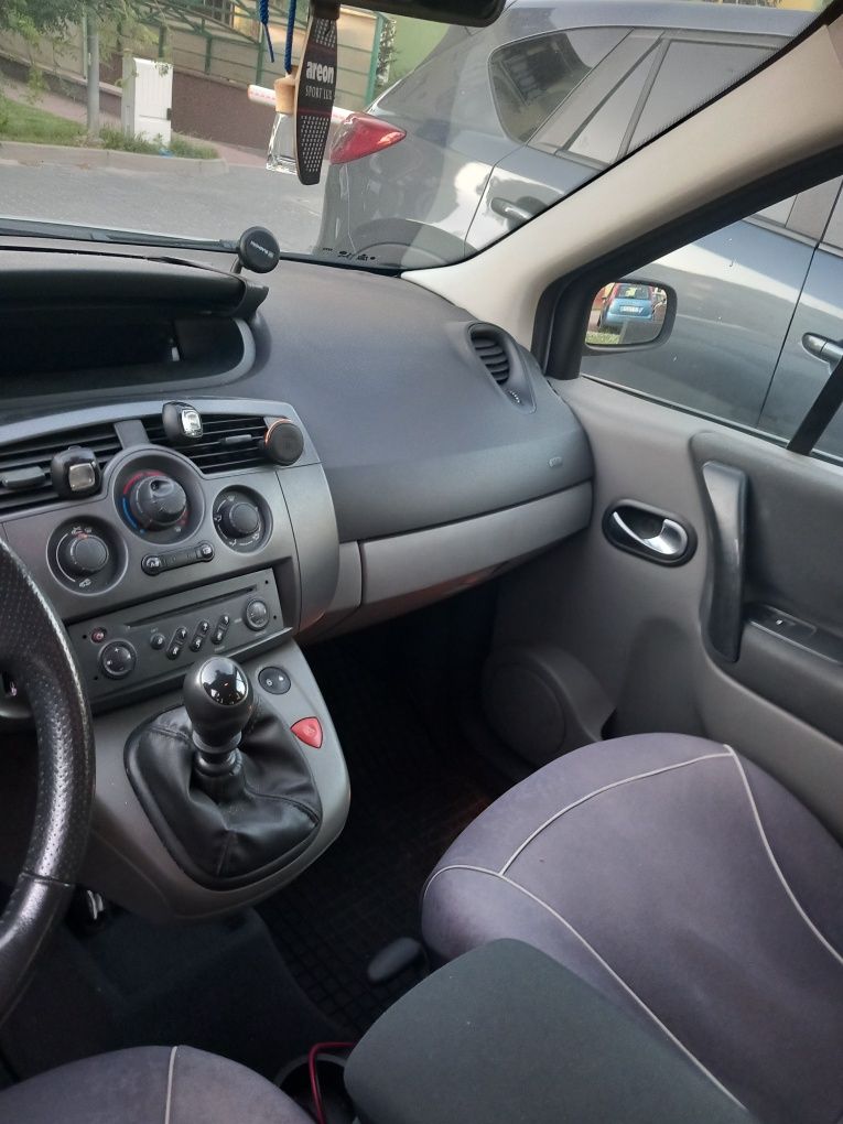 Renault scenic Ii
