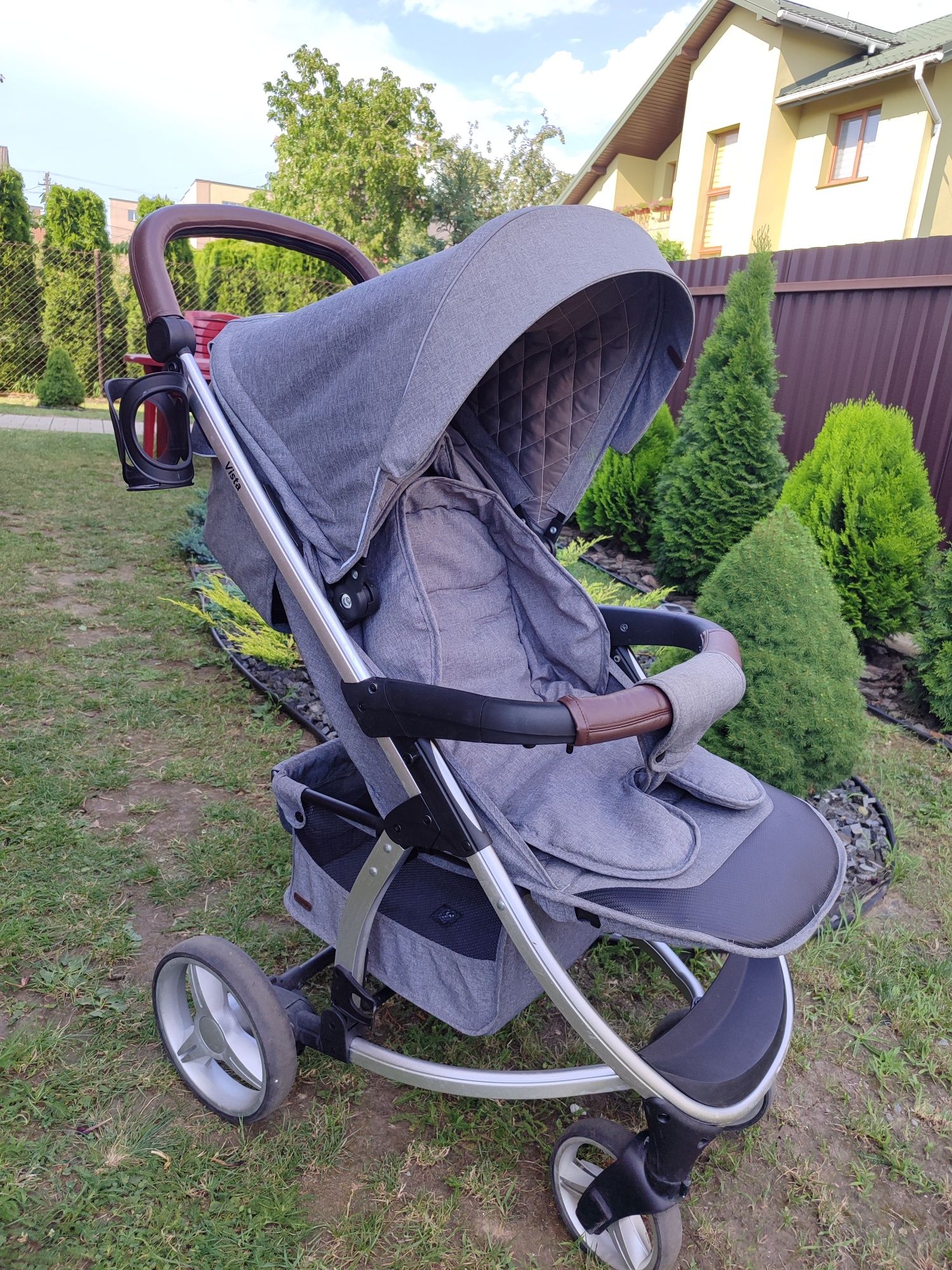Коляска дитяча прогулянкова