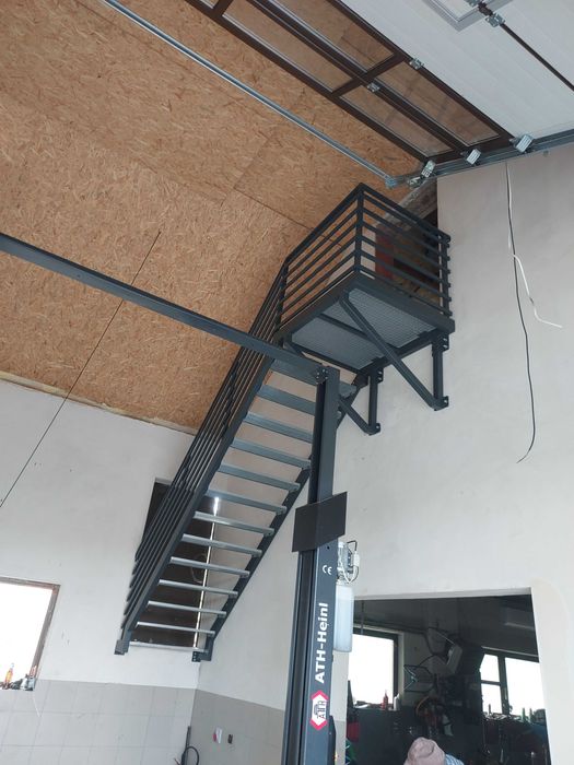 Schody metalowe krata wema