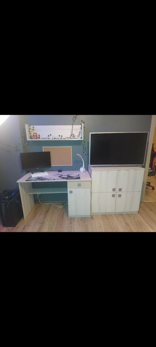 Meble młodzieżowe 5 elementów. Biurko gratis