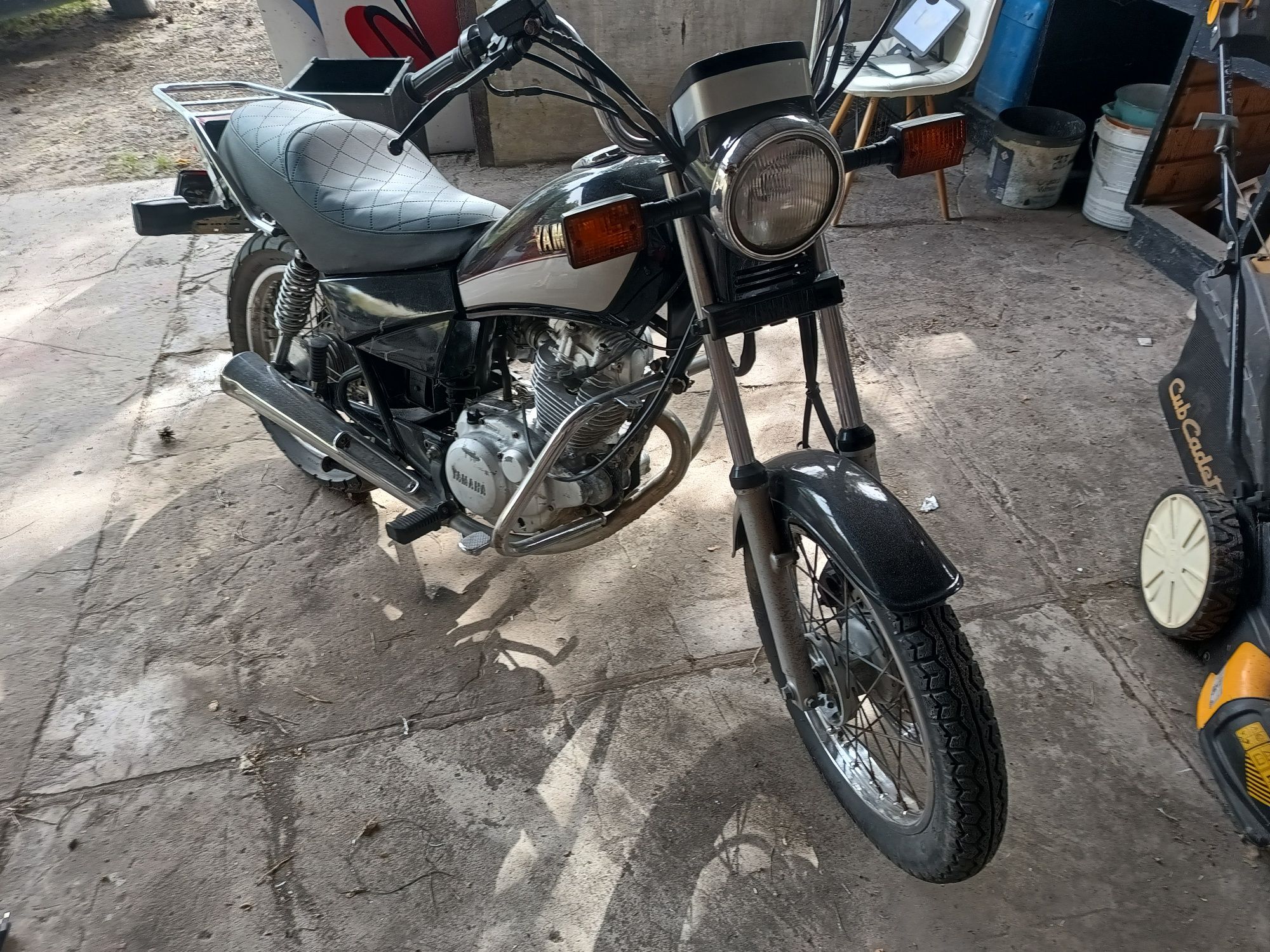 Yamaha Sr 125 cm motocykl kategoria b