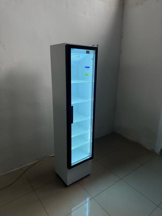 Lodówka chłodziarka  wąska slim 46 cm UBC 2017 r
