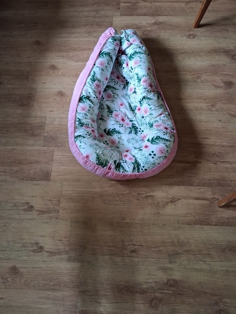 Kokon XXL dla dziewczynki
