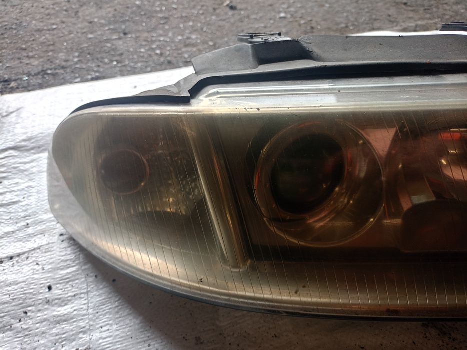 Lampa prawy przód audi a4 b5 lift