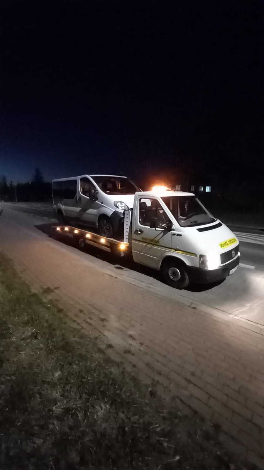 Laweta, pomoc drogowa, przewozy pojazdow, motocykli, maszyn itp