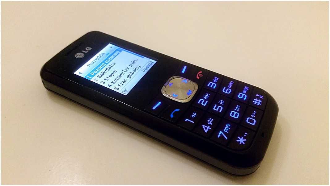 SeniorPhone LG Slim Telefon Seniora Głośny Wyraźny + Pokrowiec Futerał