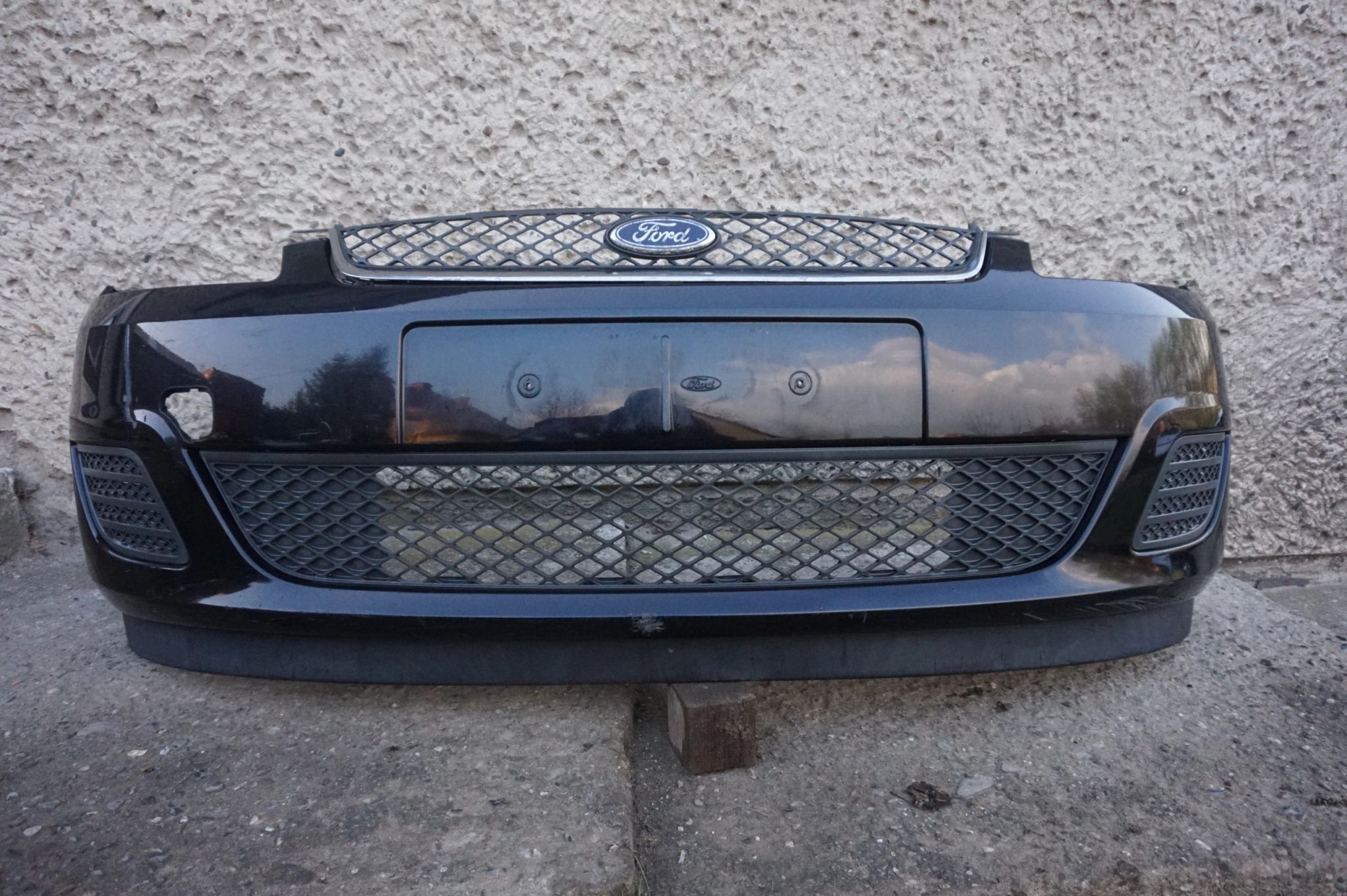 ZDERZAK PRZEDNI FORD FIESTA MK6 LIFT 06/08r