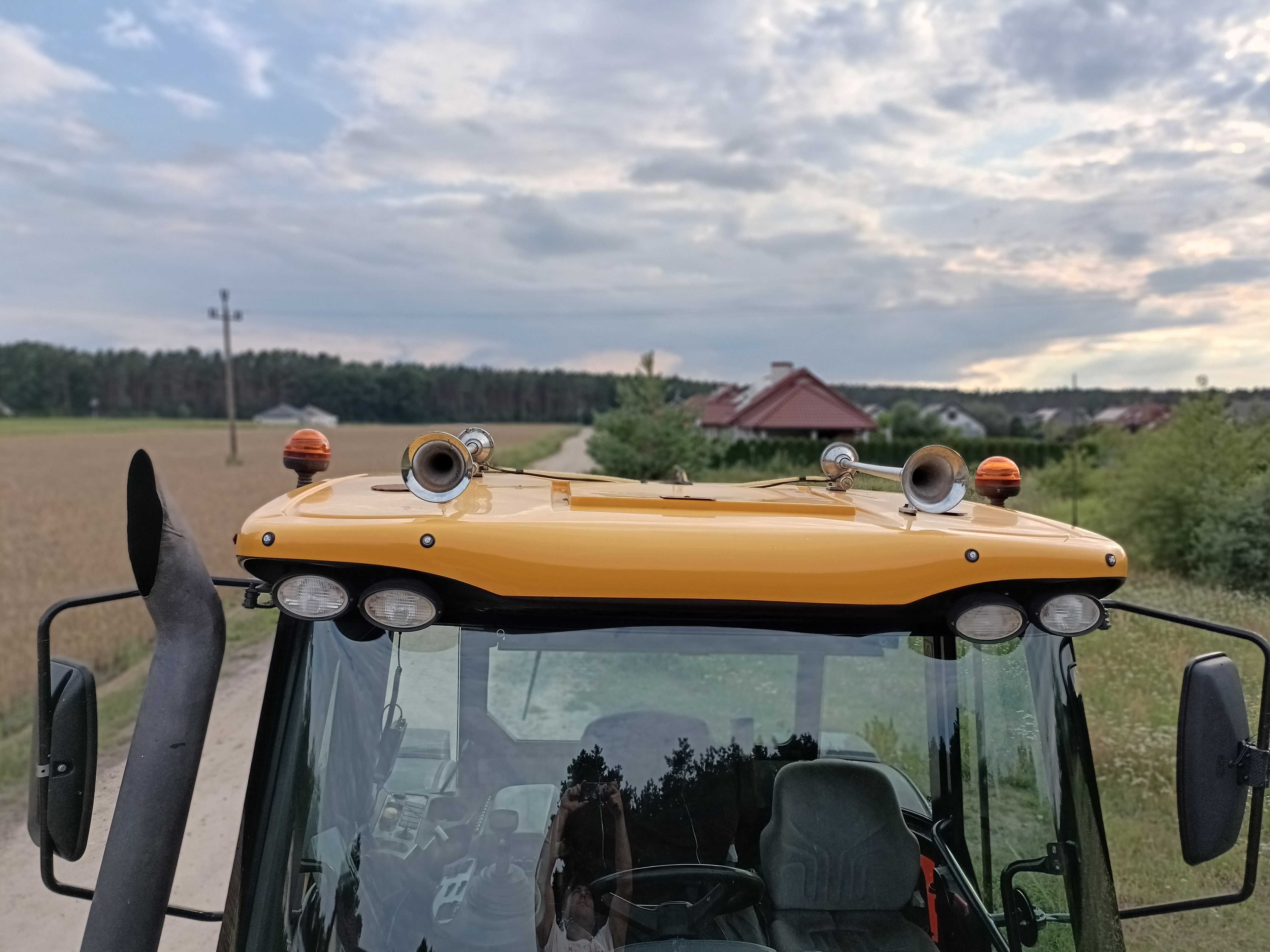 JCB FASTRAC  3200,3230 xtra