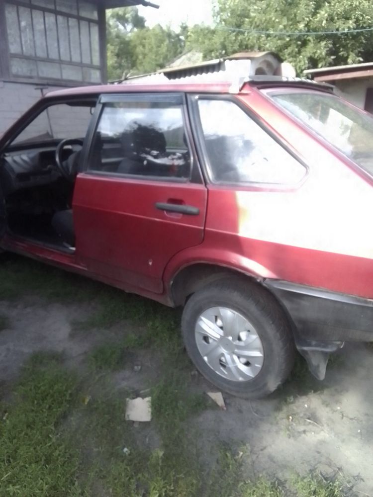 Продам машину ваз 2109,1992 года выпуска
