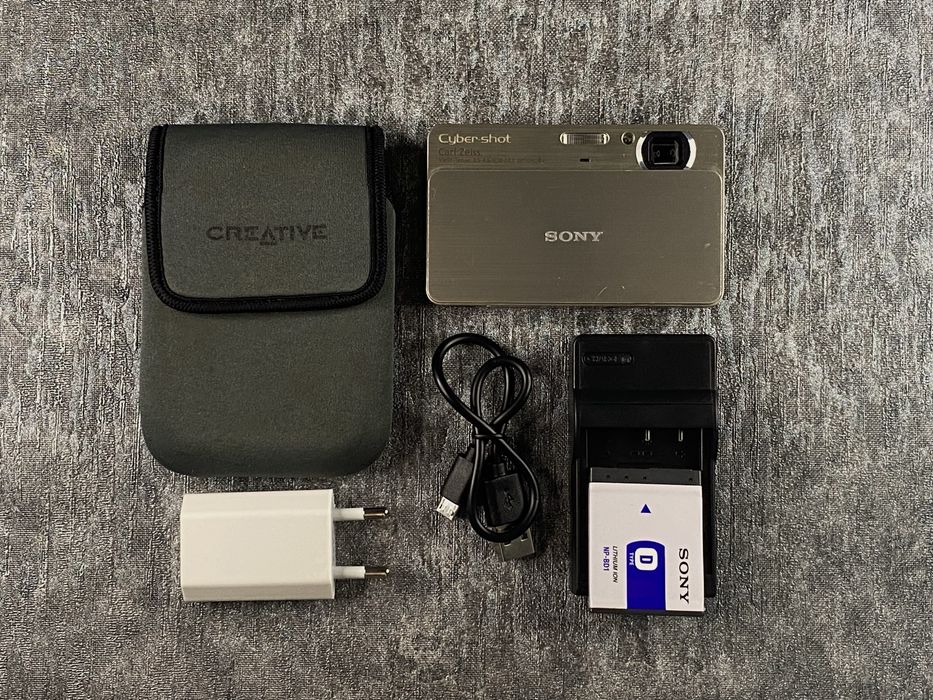 Sony Cyber-Shot DSC-T700