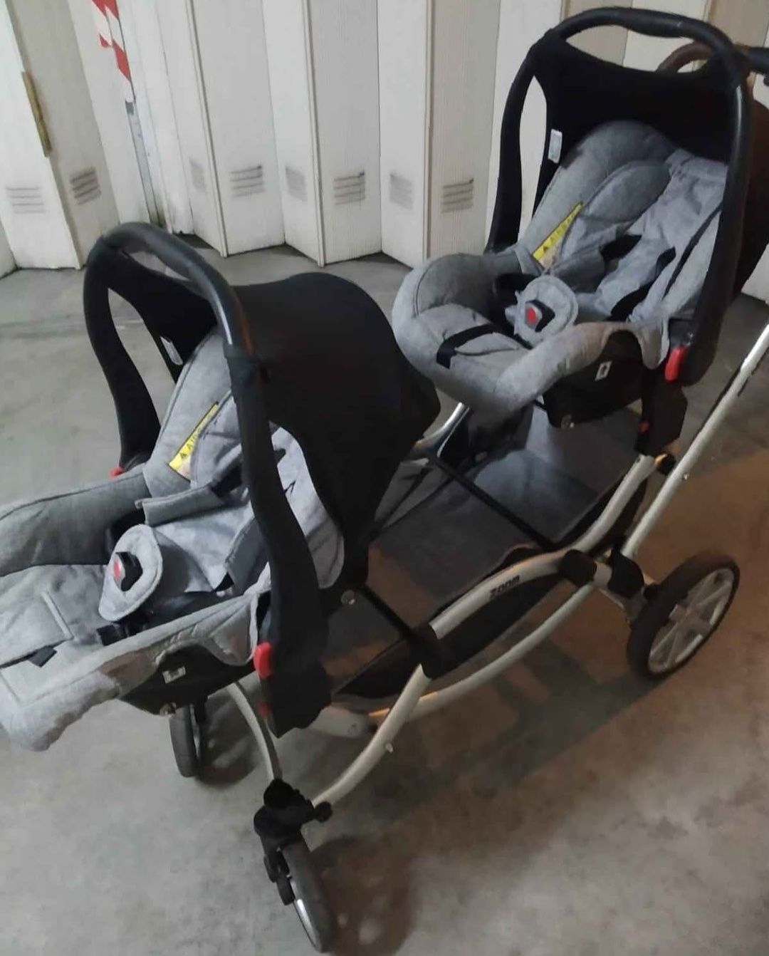 ABC design zoom gêmeas com isofix e capa babycoque - tudo incluído