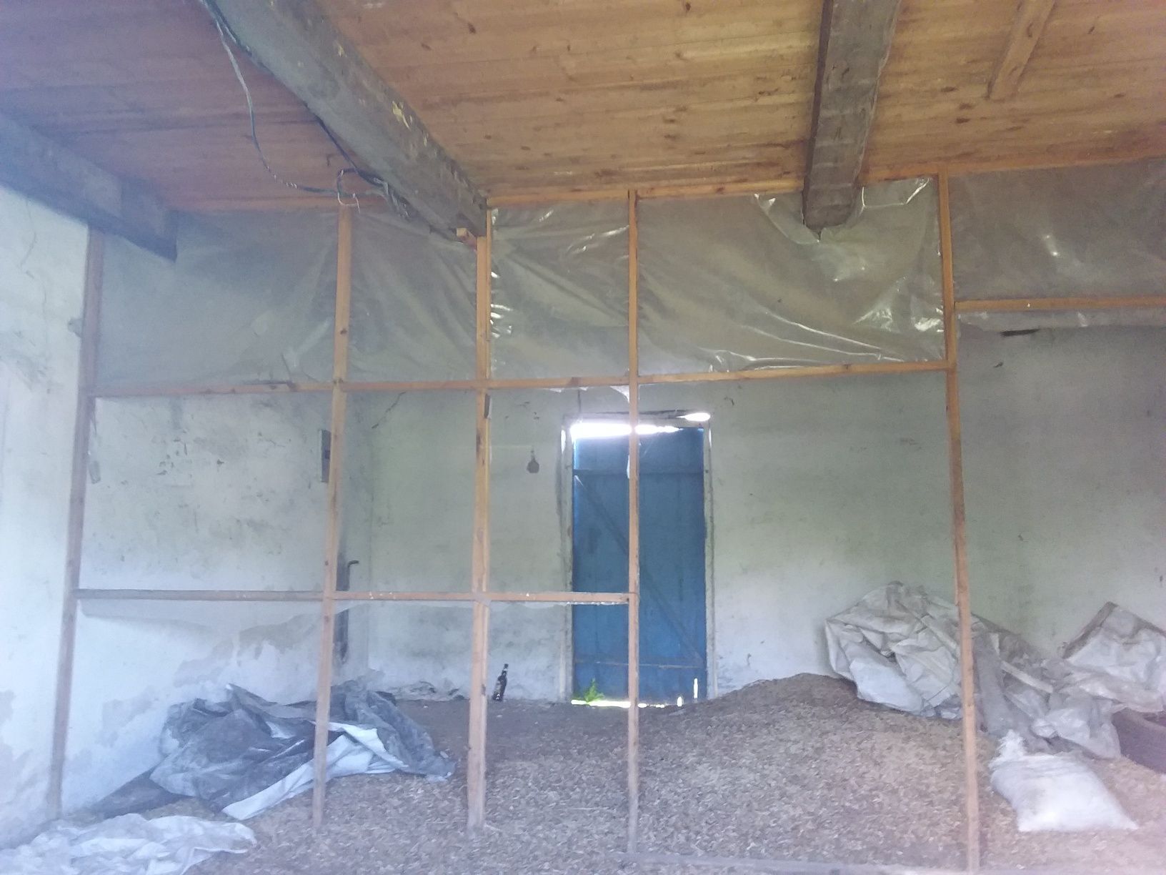 Продаємо комплекс будівель ферми