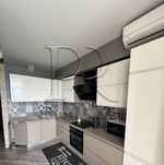 Продаж 2 кімн. квартири за адресою  Донця 2 А