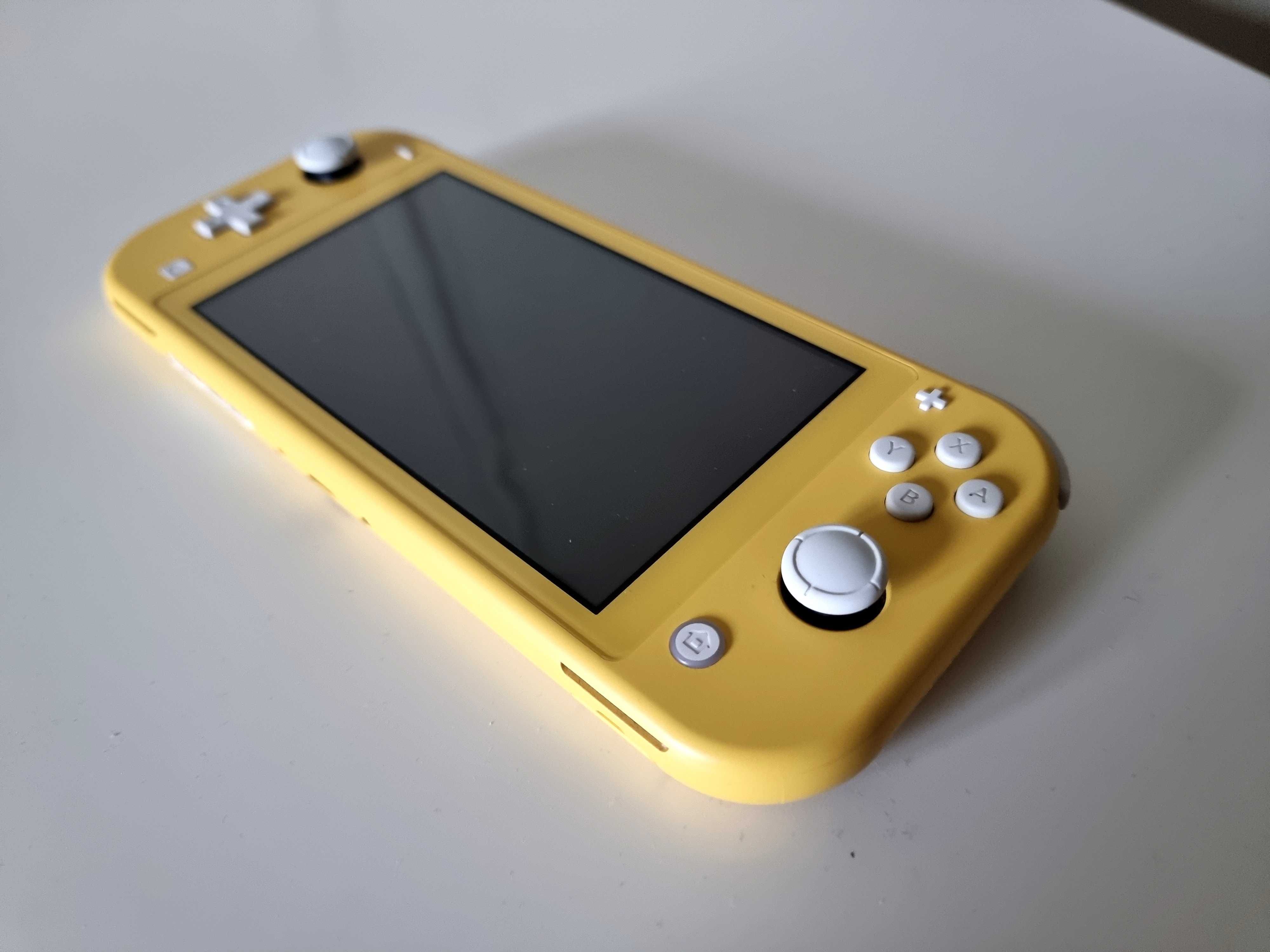 Konsola Nintendo Switch Lite komplet żółta