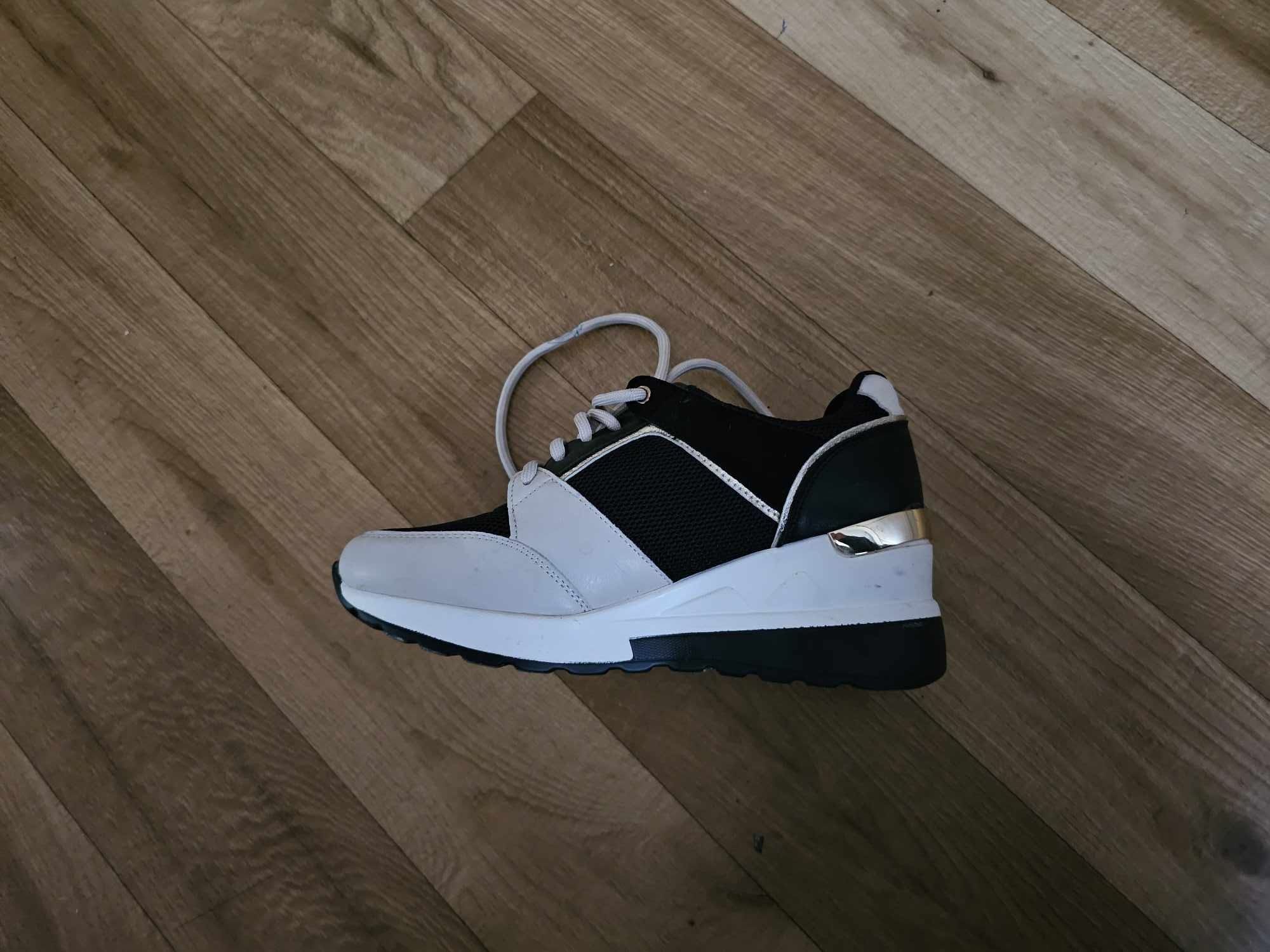 Buty adidasy koturn