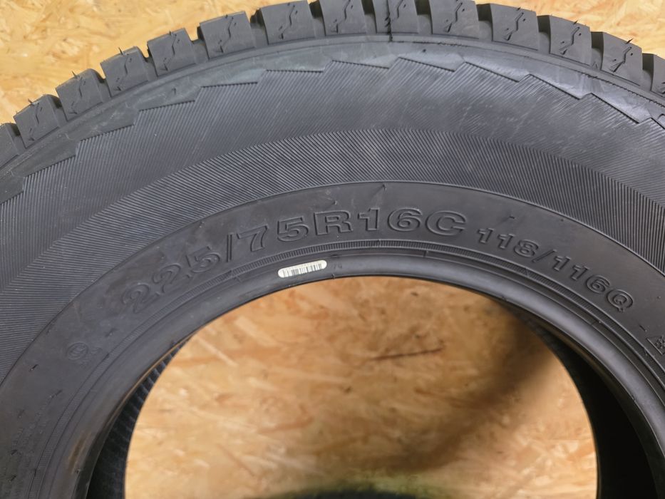 Nowe Opony Zimowe Bus Trazano SW612 225/75/16C 118/116Q M+S