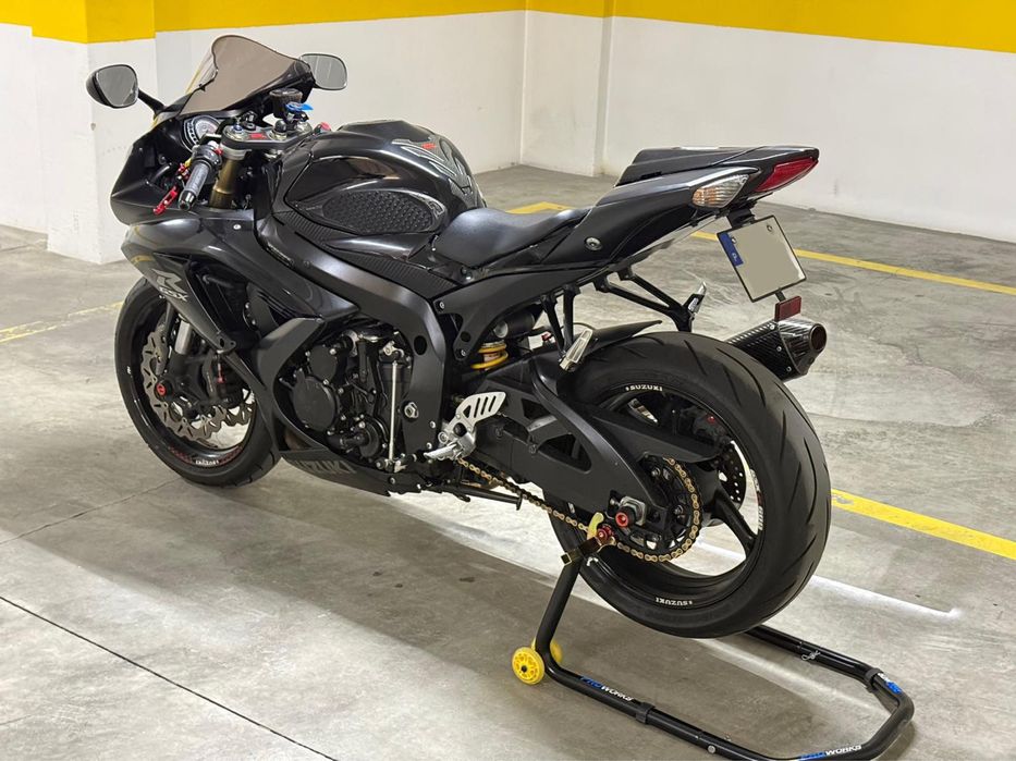 Suzuki Gsx-R 600 K8
