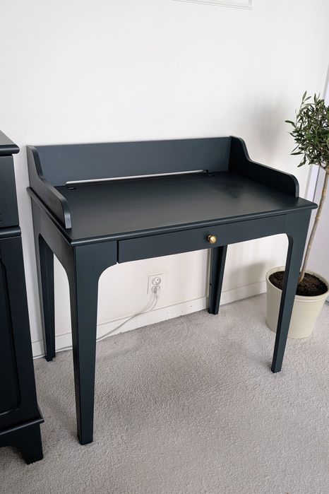 Biurko IKEA LOMMARP ciemnozielone